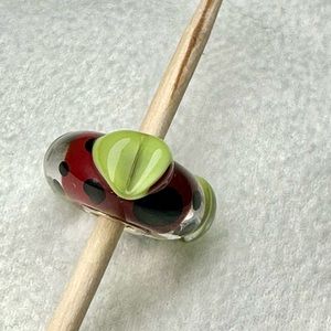 Trollbead Red Pod bead